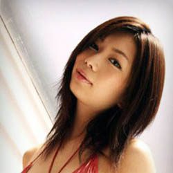 Azumi Harusaki ( ) -  